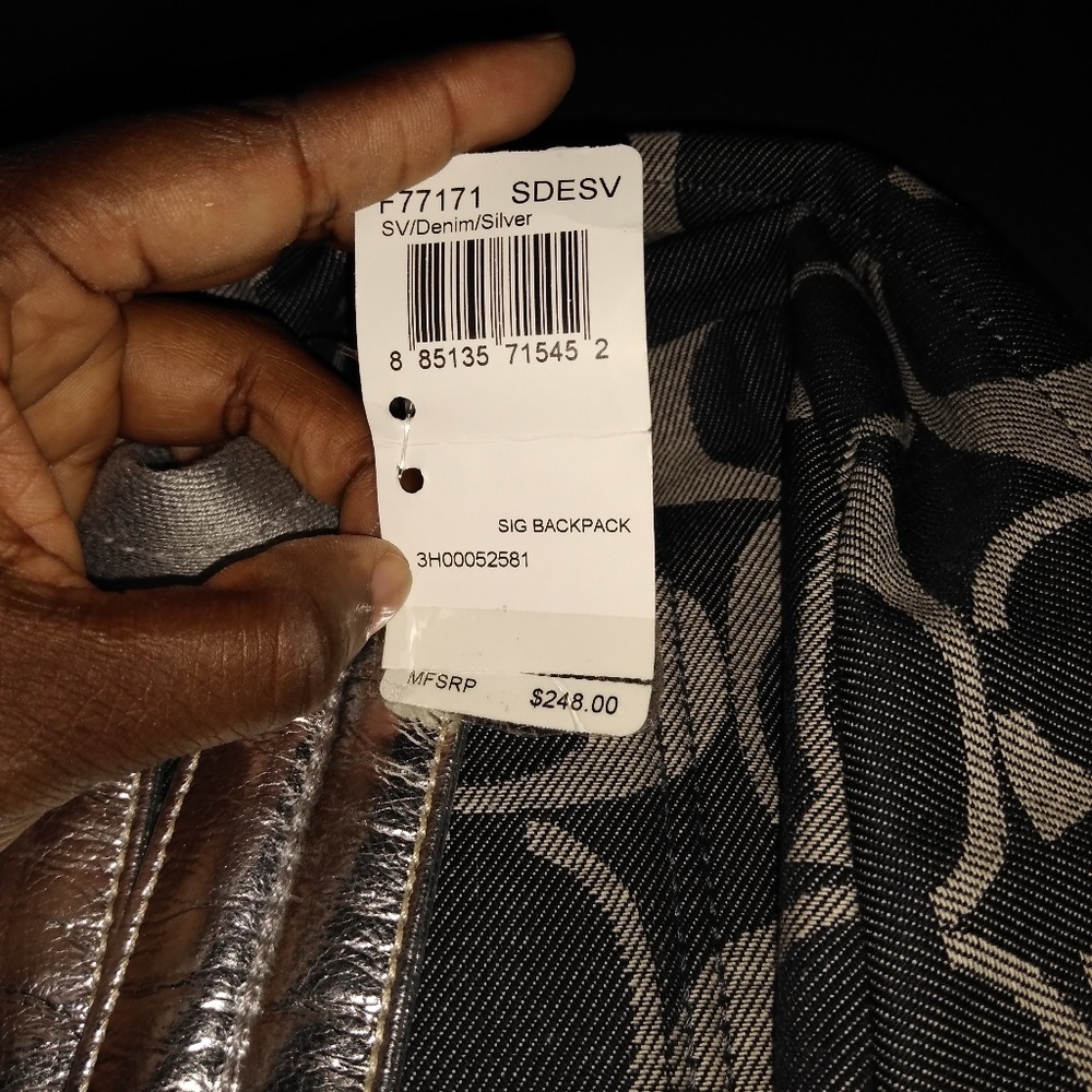 Authentic Coach backpack - Picture 5 of 5